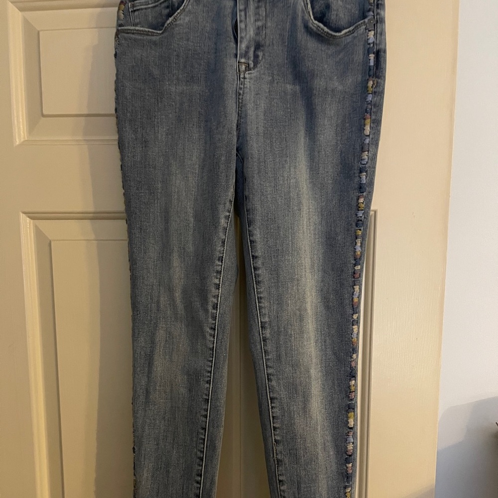 Coco + Carmen Skinny Jeans size Sm/Med